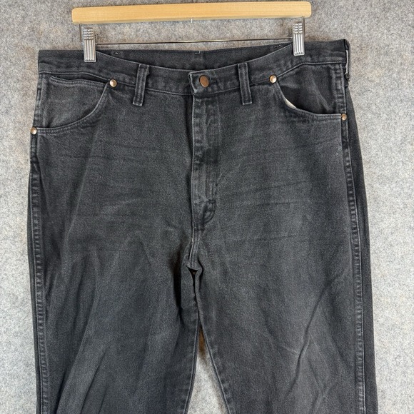 VTG Wrangler Jeans Mens 38x31 Black 936WBK Slim Fit Cowboy Made In USA Faded - Picture 3 of 11